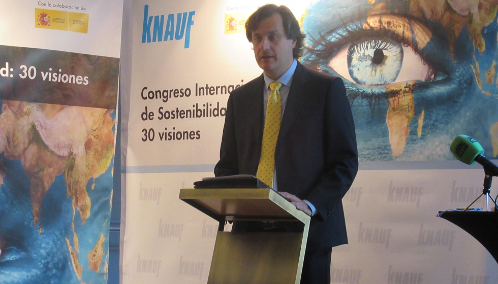 El director general de Knauf, Alberto De Luca, durante la presentacin del I Congreso Mundial de Sostenibilidad