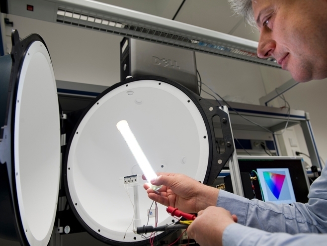Rifat Hikmet at Philips Research working on the first prototype TLED...