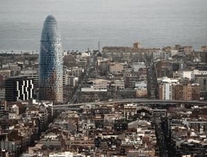 El volumen total de inversi�n en edificios de oficinas en Barcelona alcanz� en el primer trimestre de 2008 los 154,3 M de ...