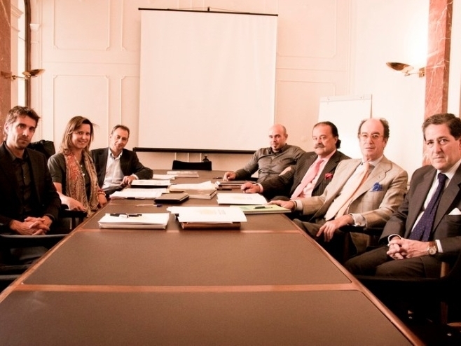 De Izda a Dcha: Jordi Mart�, general manager de MIMAVEN EL�CTRICA. Carlota Barqu�n (Bufete Mercantil M&B)...