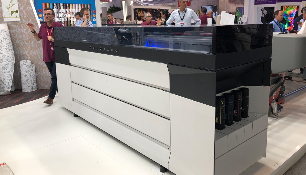 Impresora Oc Colorado1640 con tecnologa UVgel, en el stand de Canon en C!Print 2018
