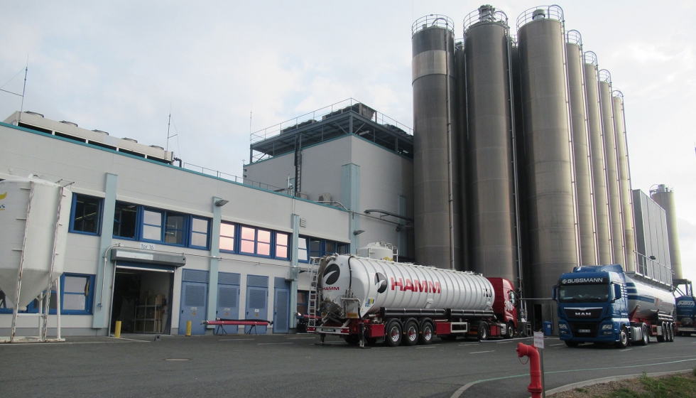 Imagen del centro de produccin y logstica de Gealan, durante la visita realizada antes de la inauguracin del nuevo centro tecnolgico...