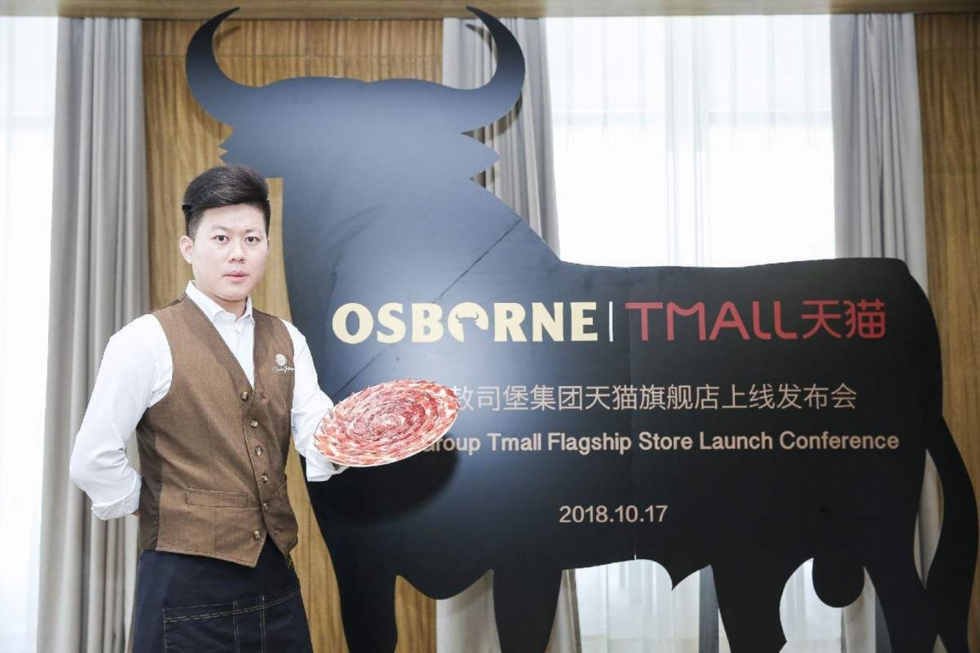 El acuerdo consiste en la apertura de una boutique de productos gastronmicos de Osborne en el portal chino de eCommerce www.Tmall.com...