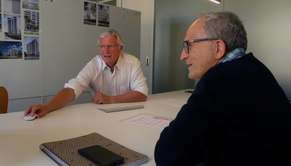 Eduard Gascn conversa con Joan-Llus Zamora, director de AFL. Foto: AFL