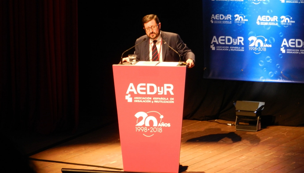 El presidente de la International Desalination Assotiation (IDA), Miguel ngel Sanz, durante su intervencin