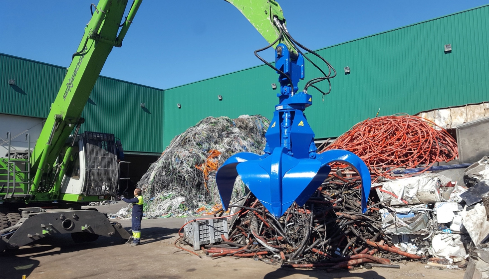Chelín Acusación Fragua Arden Equipment entrega dos pulpos GA452 a Metales Vela en Getafe - Obras  públicas