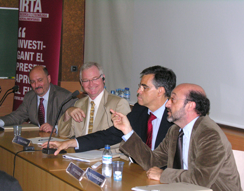 De izquierda a derecha: Eduard Mata, Director de la Agencia Catalana de Seguridad Alimentaria (Acsa); M...