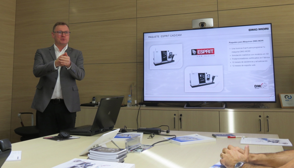 Hans-Jrgen Ossenbhl, de DMG MORI Software, expuso las ventajas del paquete DMG Esprit