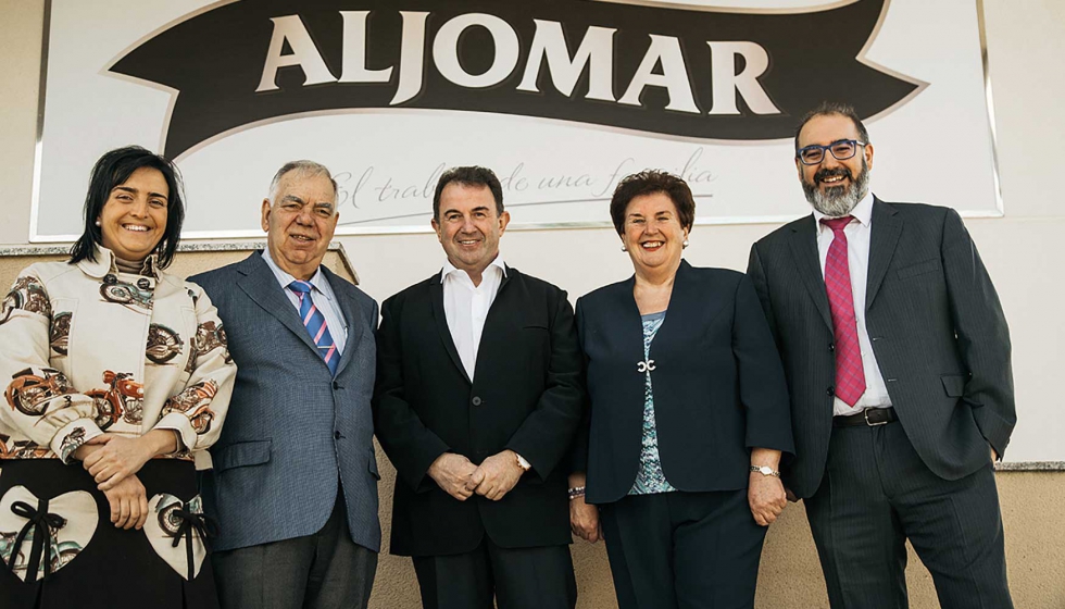 Familia Aljomar junto a Martn Berasategui, embajador de la marca