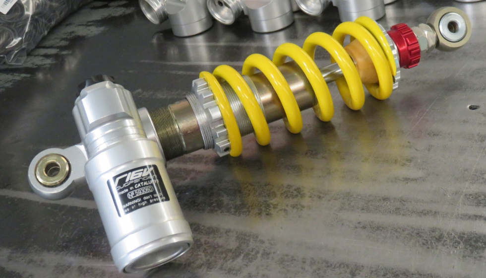 La mayor parte de la producci�n de Oll� Amortidors viaja hacia Italia...