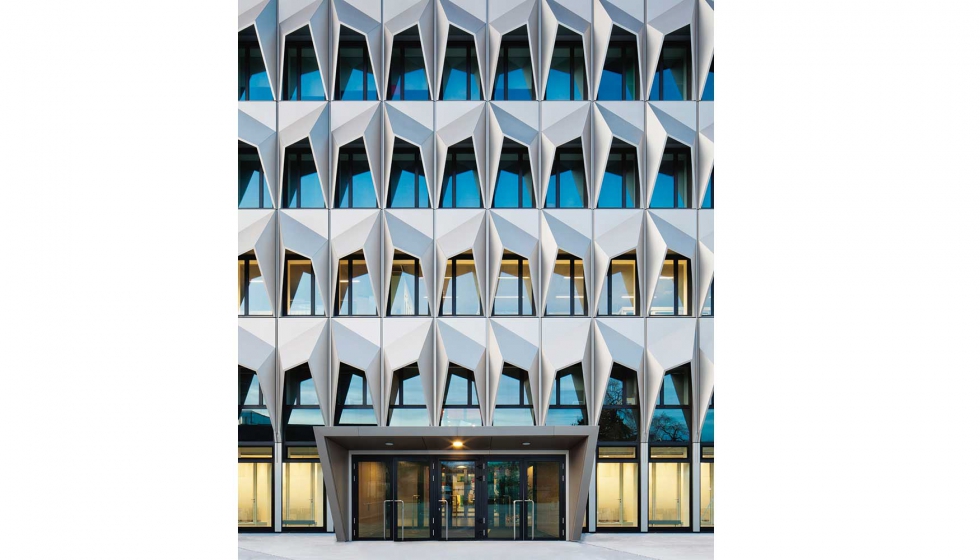 Wicline 75 contribuye al consumo casi nulo de los edificios. Werner Huthmacher, Berln