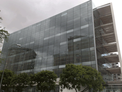 El edificio, construido a lo largo de 2008, est� dise�ado por el arquitecto Rafael de la Hoz