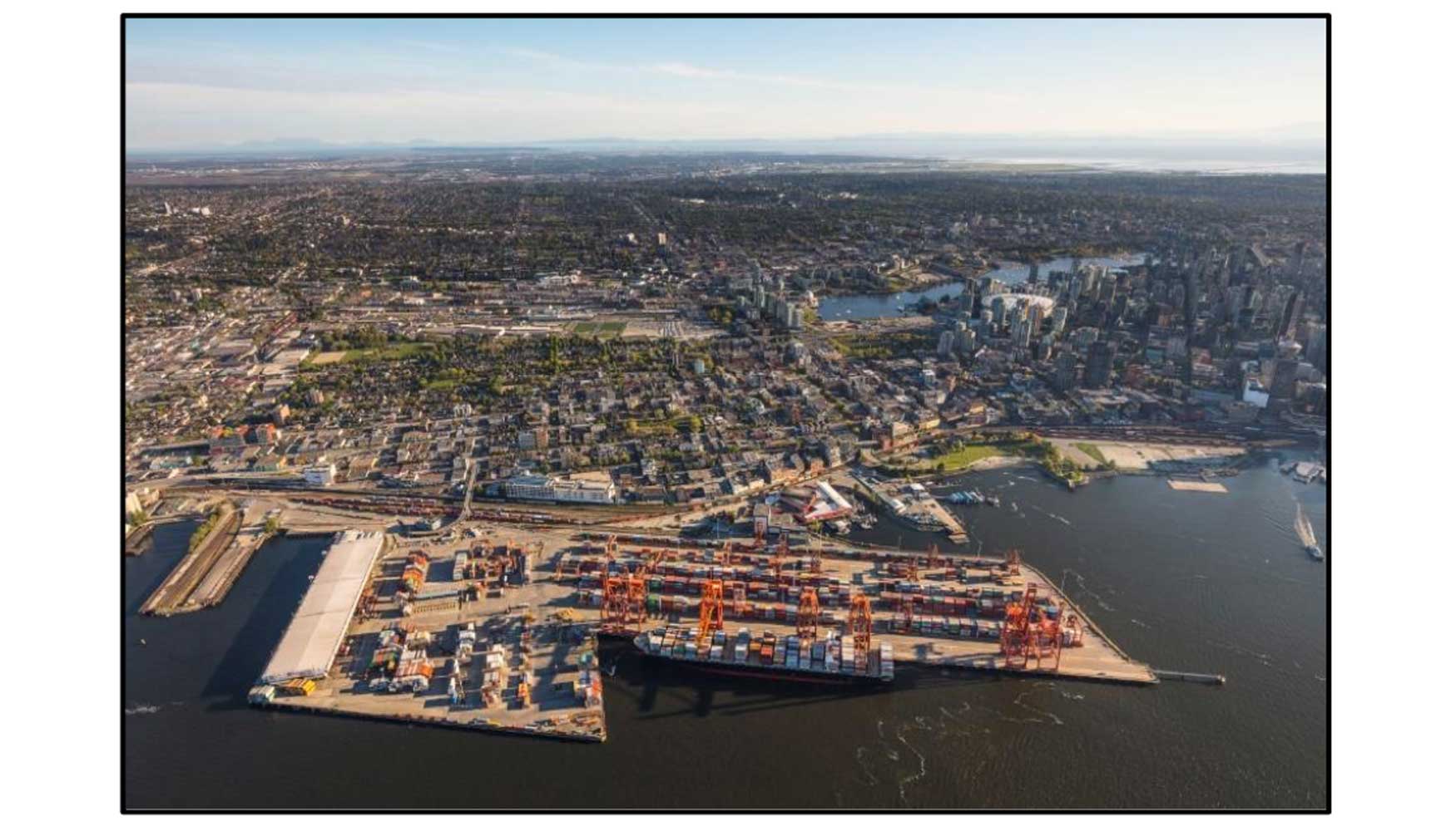 Terminal de contenedores en Vancouver (Canad)