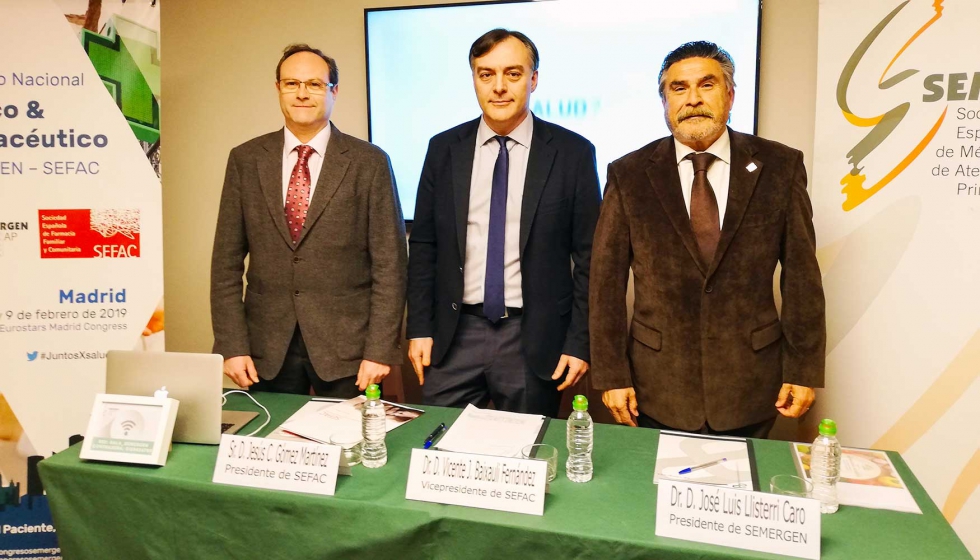 Jess C. Gmez Martnez, presidente de Sefac; Vicene Baixauli Fernndez, vicepresidente de Sefac y Jos Lus Llisterri Caro, presidente de Semergen...