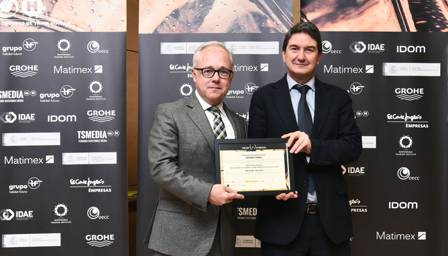 El director de Calidad y Medio Ambiente de Vincci Hoteles, Csar Prez, fue el encargado de recoger el premio