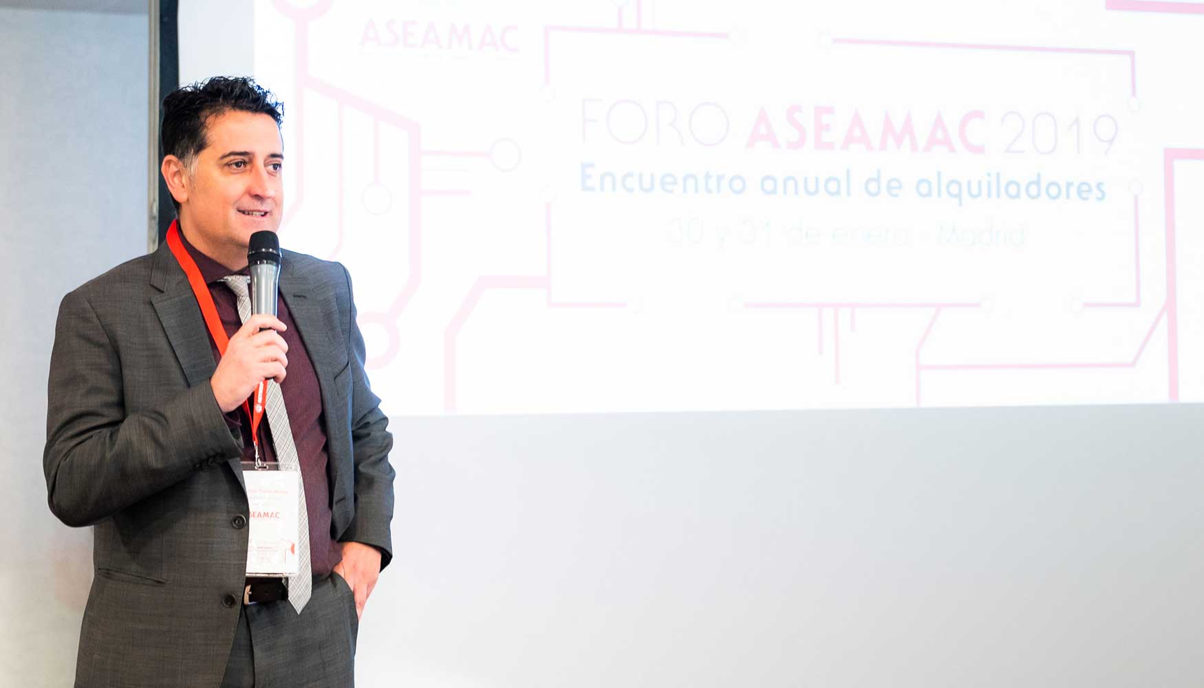 Inauguracin del Foro por parte del presidente de Aseamac, Juan Jos Torres
