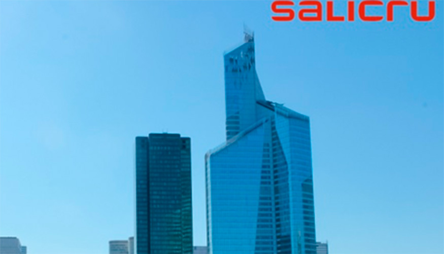 La Tour First, el edificio de oficinas ms alto de Francia, distribuye equipos Salicru SLC Twin Pro2 en 19 plantas...
