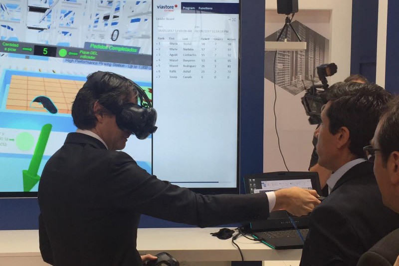 Entorno de realidad virtual en el stand de viastore en el SIL 2017