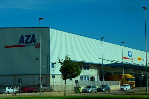 704 aza logistics