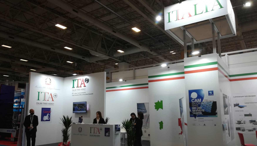 Gimav estuvo presente en Eurasia Glass en el stand de Punto Italia, de la mano de ITA, Agencia Italiana de Comercio. Foto: Gimav...