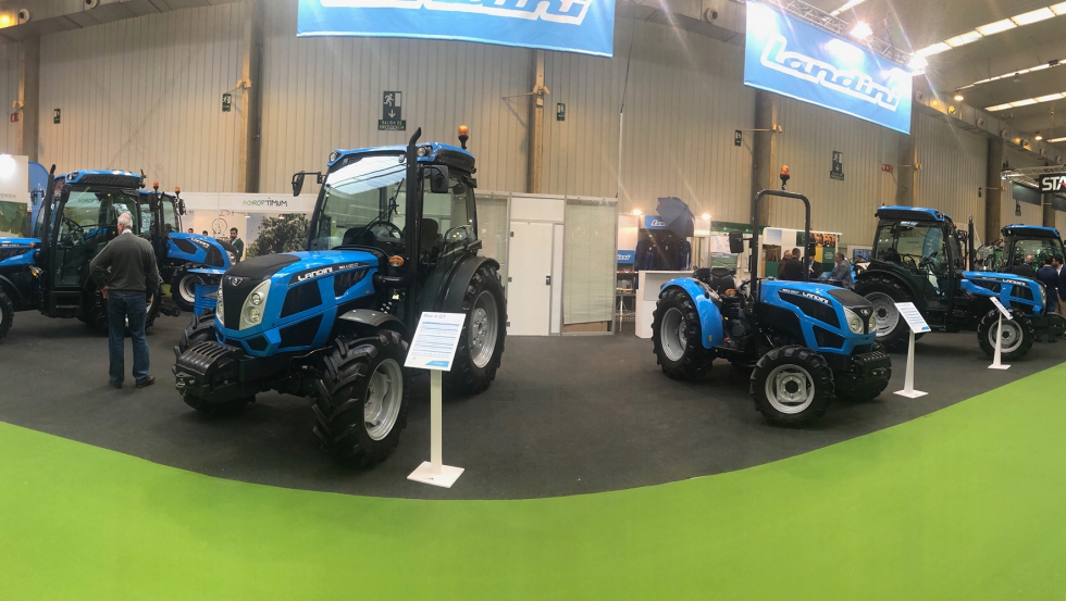 Exposicin de tractores Landini en Tecnovid 2019