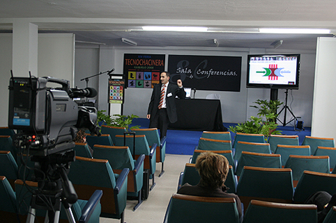 Flix Snchez, Director de Promatic System, durante su intervencin en Tecnochacinera 2008