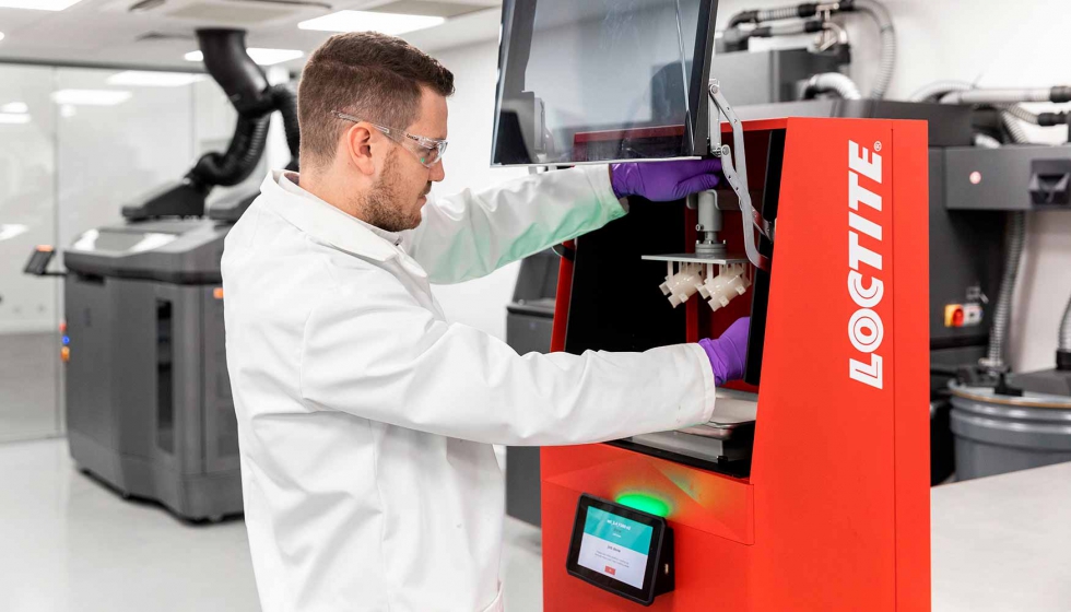 Henkel dispone de un kit adhesivo universal para aplicar en impresin 3D