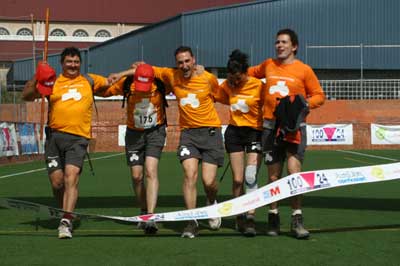 Cinco integrantes del equipo de Same cruzaron la meta de la carrera de 100 km en 24 horas de Madrid