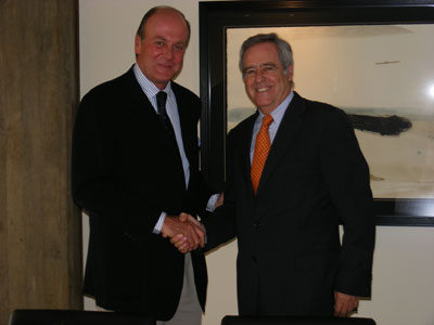 Enric Lacalle (izq.), Presidente del BMP, con Fernando Casado, Director del Instituto de Empresa Familiar