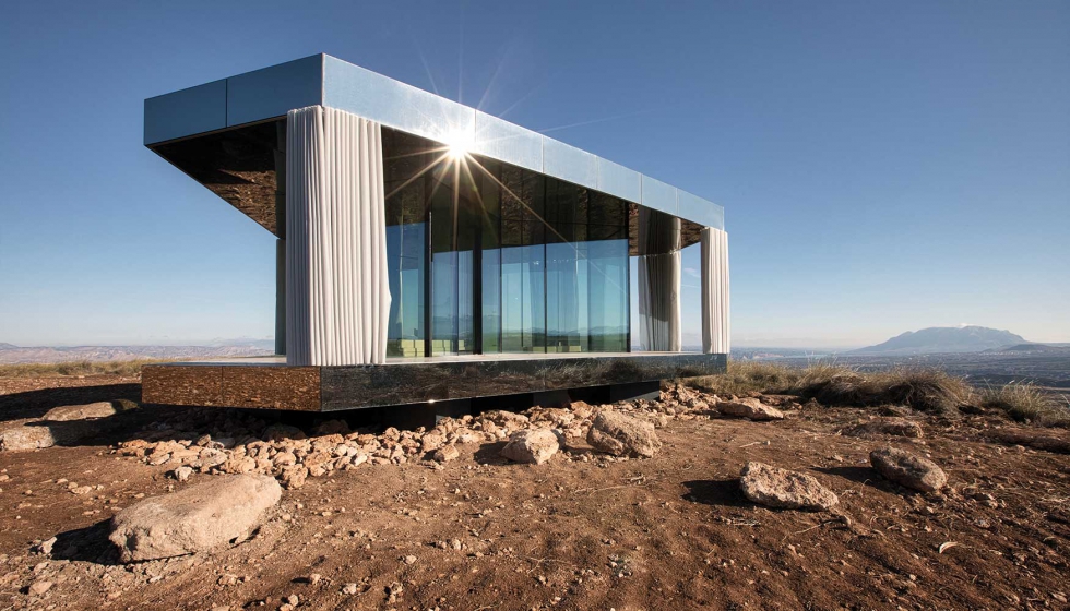 'La Casa del desierto', en Gorafe, Granada, es un proyecto de Guardian Glass. Foto: Gonzalo Botet