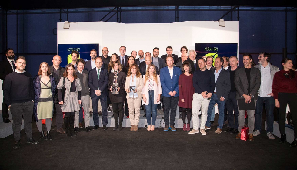 Foto de grupo de los ganadores de los premios Veteco-Asefave y Arquitectura con , en la edicin de 2018