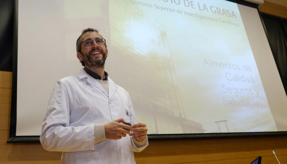Javier Snchez Perona, investigador del Instituto de la Grasa-CSIC...