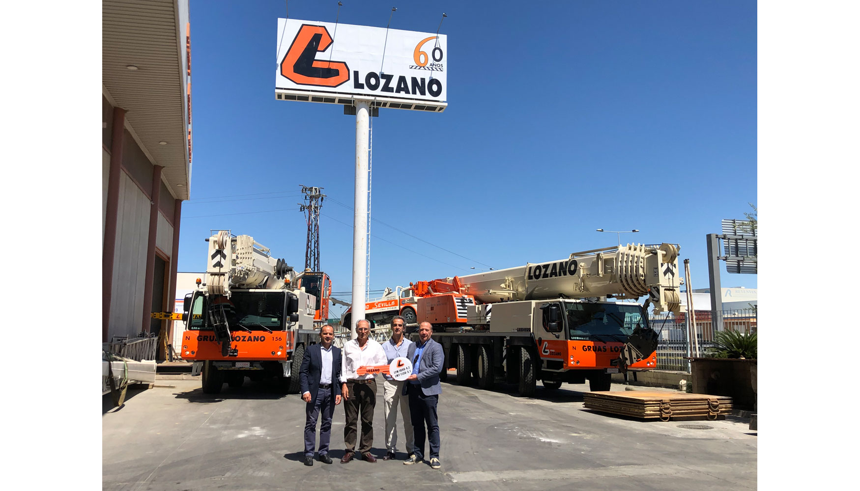 Gras Lozano S.A. ha adquirido dos nuevas gras mviles de Liebherr, la LTM 1090-4.2 y la LTM 1130-5.1.