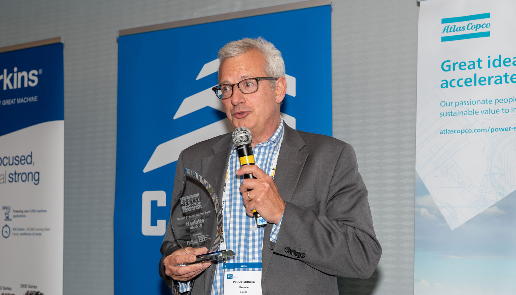 Patrick Murray, de Haulotte, recibe el Premio al Producto para el Alquiler del Ao por la plataforma HA20 LE