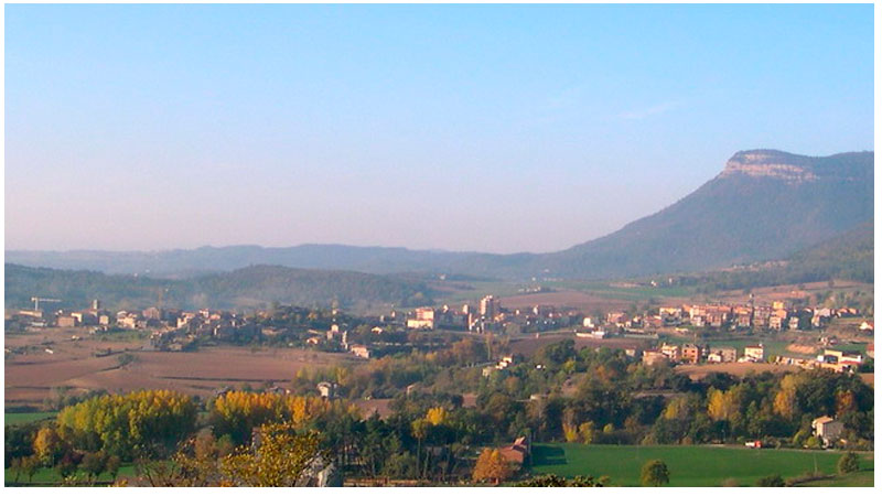 Vista panormica de Avi. Fotografa: Pere prlpz