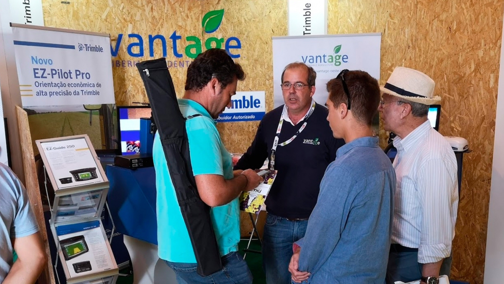 Stand de Trimble en el certamen celebrado en Santarm