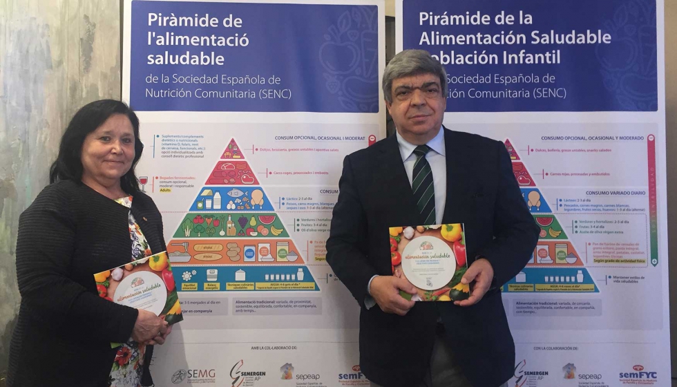 Mara ngels Calvo, vicepresidenta y coordinadora de Salud de la RAED, junto a Javier Aranceta...