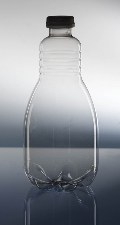 El estudio conceptual de Krones &quote;PET lite 6.6&quote; hace posible una botella de 500 mililitros de 6,6 gramos de peso