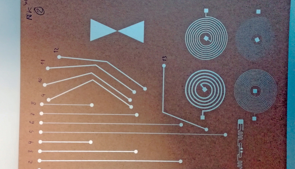 Circuitos electrnicos impresos con las tintas conductivas desarrolladas en Bio-Conductive-Inks