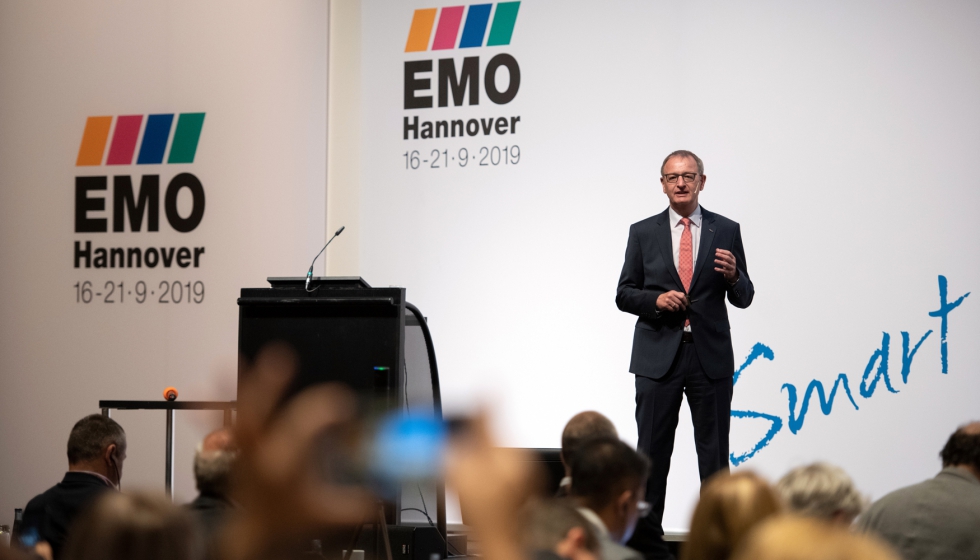 Wilfried Schfer, director ejecutivo de la VDW (Asociacin Alemana de Fabricantes de Mquinas-Herramienta) present los principales hitos de EMO 2019...