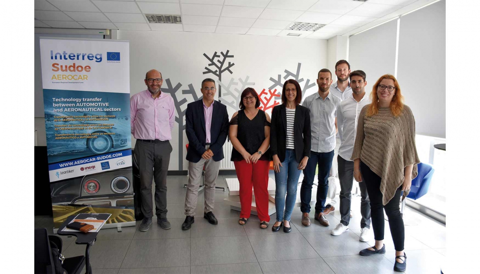 Los socios del proyecto, junto a Sergio Moriano, director de la lnea de negocio de composites de DOMO Engineering Plastics...