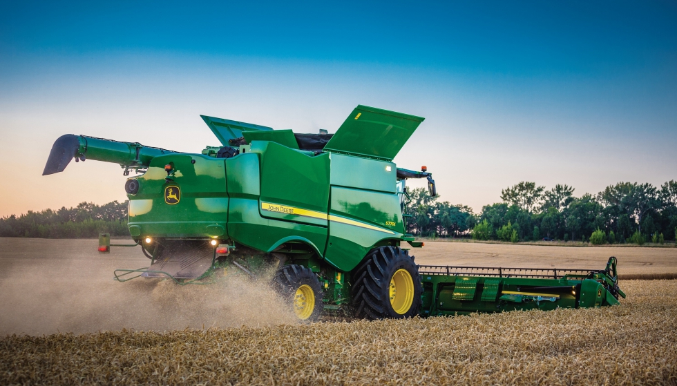 Todas las nuevas actualizaciones de las cosechadoras John Deere para 2020 podrn solicitarse en los concesionarios a partir de agosto de 2019...