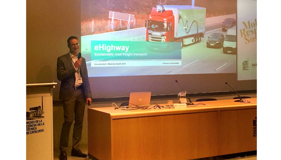 Gerrit Stumpe, desarrollador de negocio de eHighway Siemens Mobility, durante la ponencia