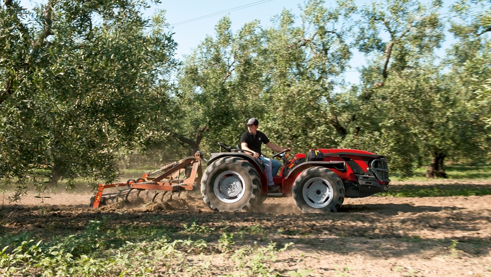 Tractor verstil que puede emplearse en aplicaciones muy diversas