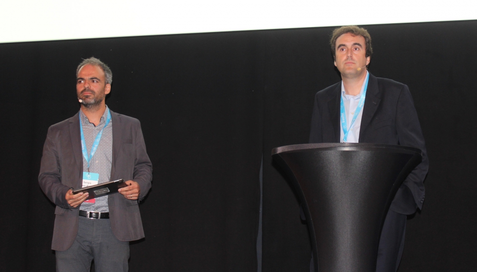Sergio Cobos y Miguel ngel Nez durante su conferencia