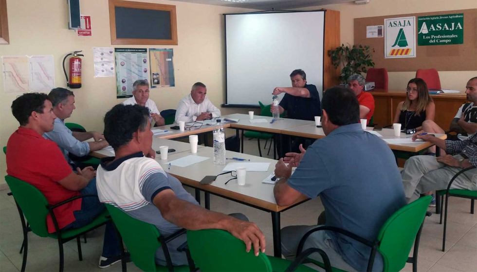 Reunin de los miembros de Asaja Aragn, Lleida, La Rioja y Navarra