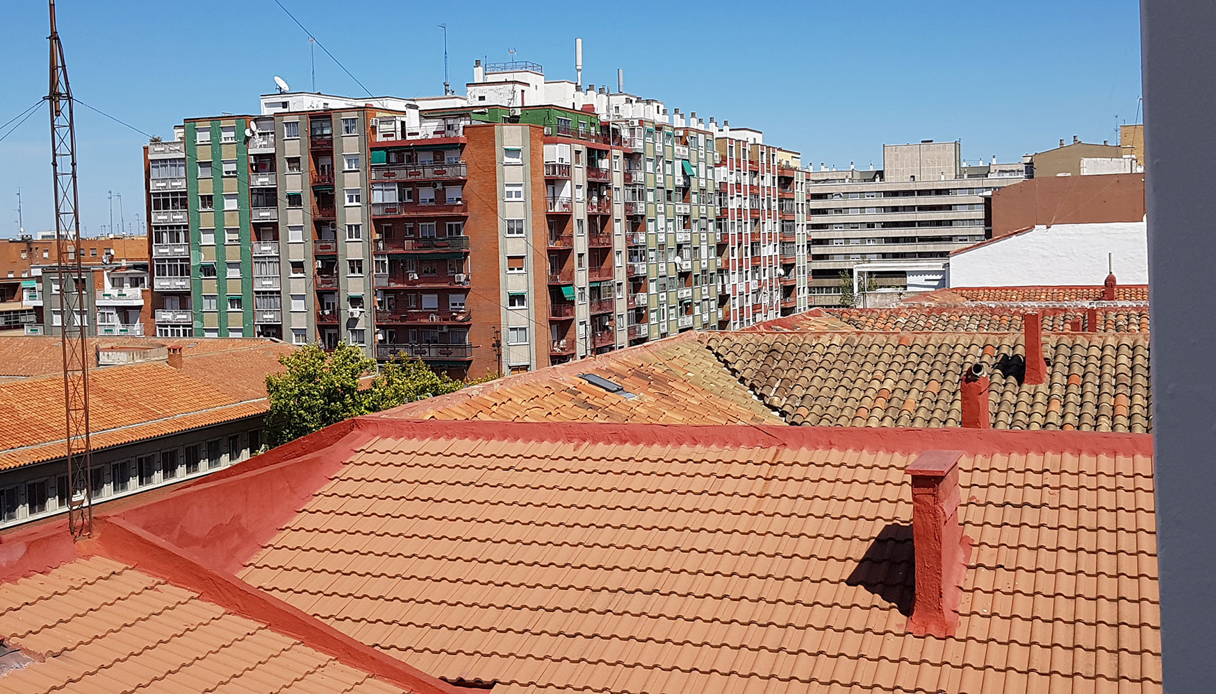 Destaca especialmente en las provincias de Huesca y Teruel el mayor nmero de solicitudes para viviendas unifamiliares...