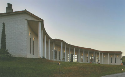 Detached house in Pravia (Asturias) made of precast concrete plates