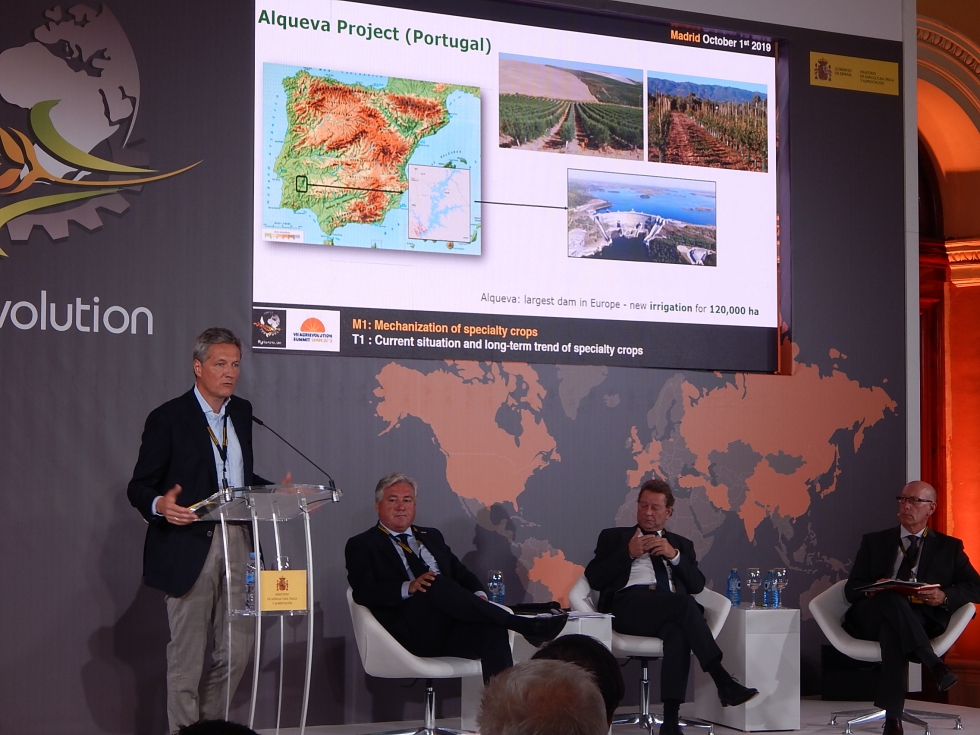 Mark von Pentz, presidente mundial Agriculture & Turf Division de John Deere, durante su intervencin