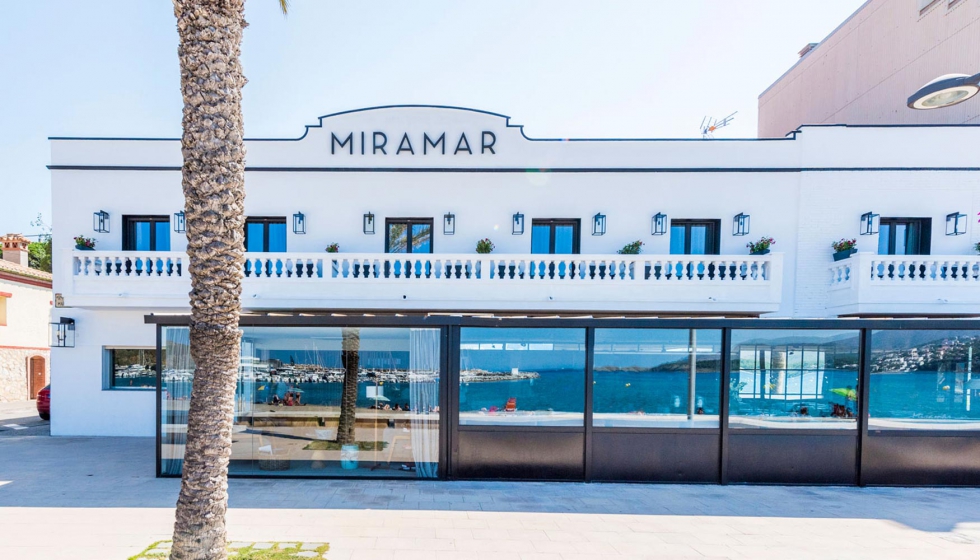 Miramar est ubicado en Llan, en la Costa Brava catalana